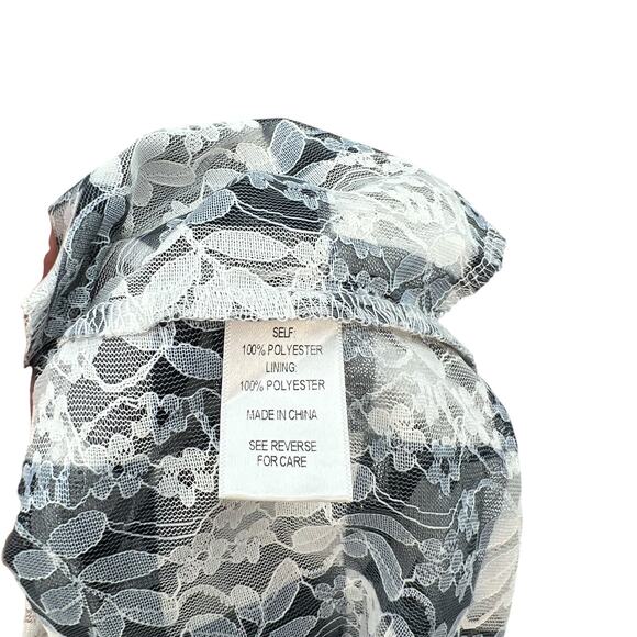 Dressed in Lala New Romantics Oversized Lace Dress Black White Size Large XL - Picture 12 of 13